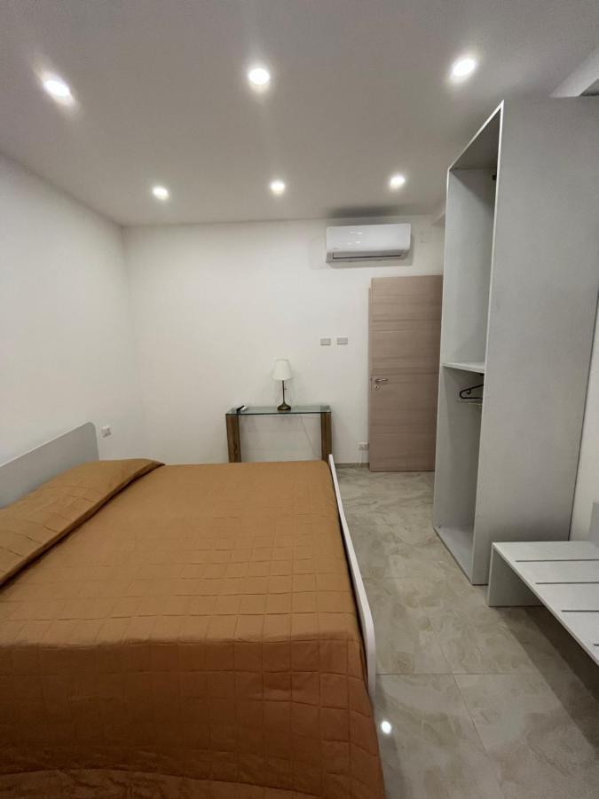 Hotel La Ginestra Giardini-Naxos Zewnętrze zdjęcie