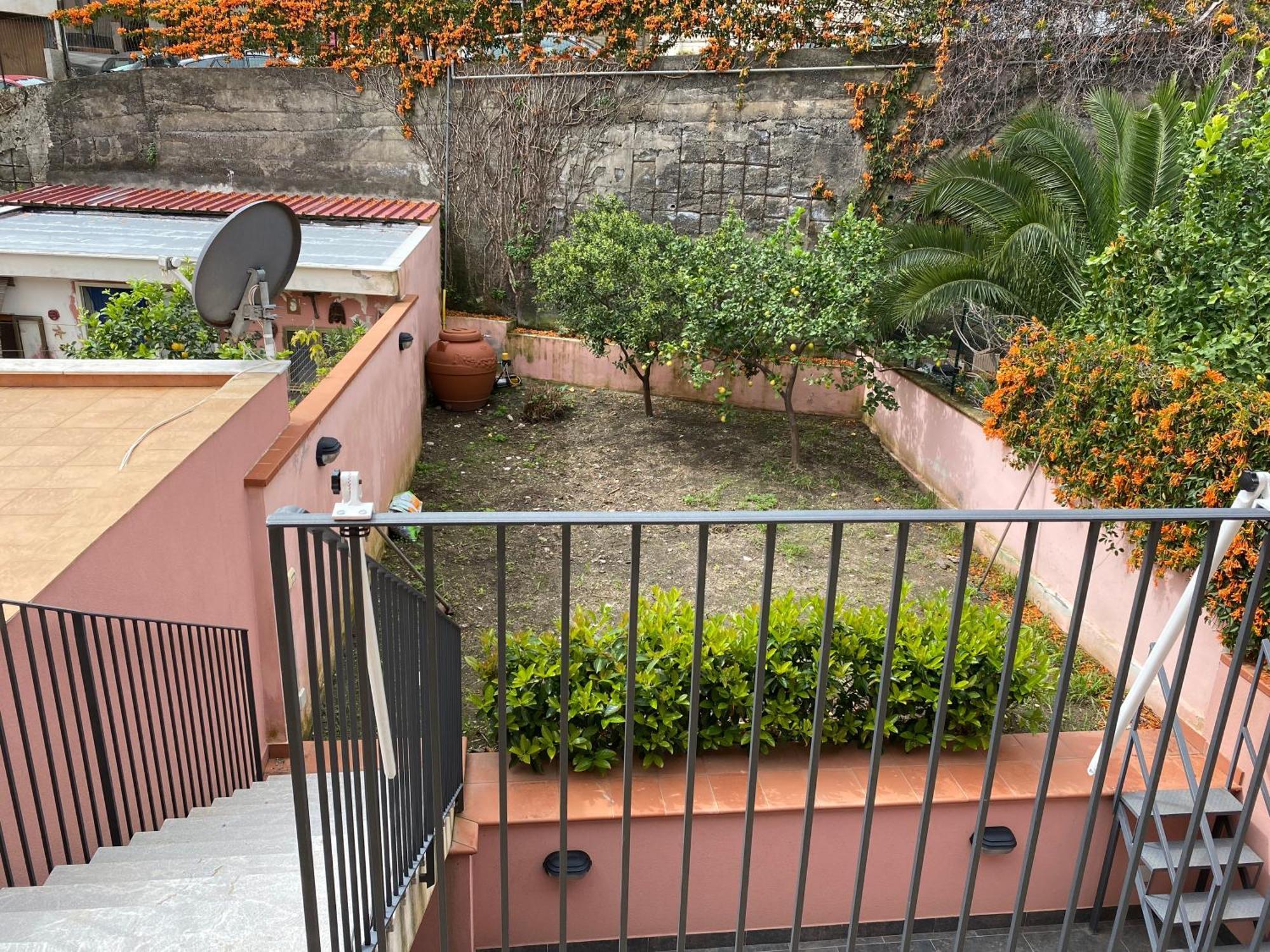 Hotel La Ginestra Giardini-Naxos Zewnętrze zdjęcie